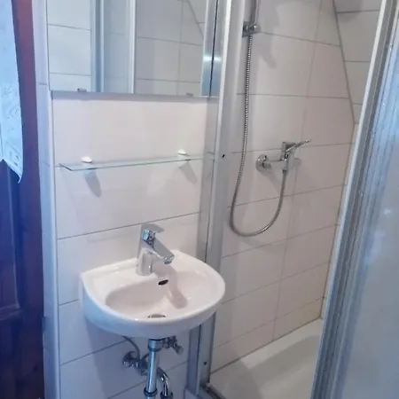 Waldhaus, Ski- Und Wanderhuette 公寓 布赖滕布伦